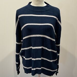 American Eagle Outfitters Jegging Fit Sweater-Size M